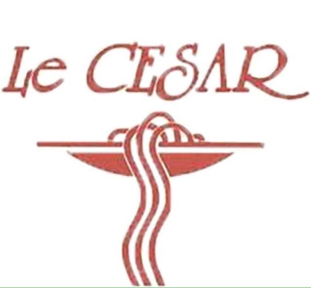 Le Cesar Hotel Роят Екстериор снимка